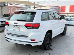 جیپ گراند شیرۆکی